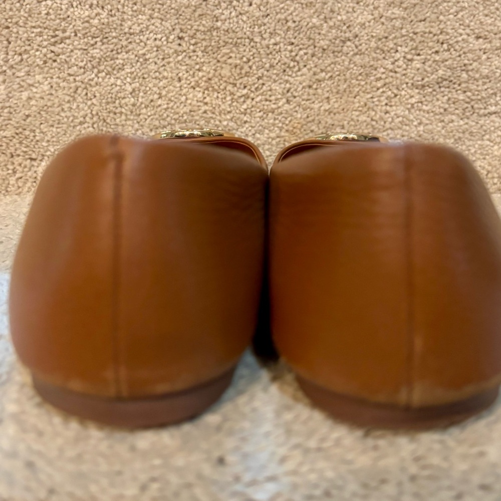 Tory Burch Cognac Leather Logo Round-Toe Flats - Picture 4 of 7